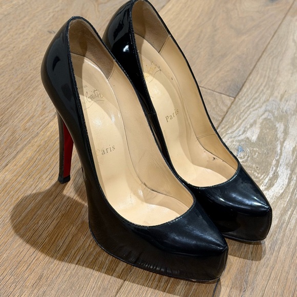 Christian Louboutin Black Patent Leather Heels Size 36 / US 6 Red Sole 4” Pumps - Picture 11 of 11